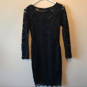 Black long sleeve slim fit short dress